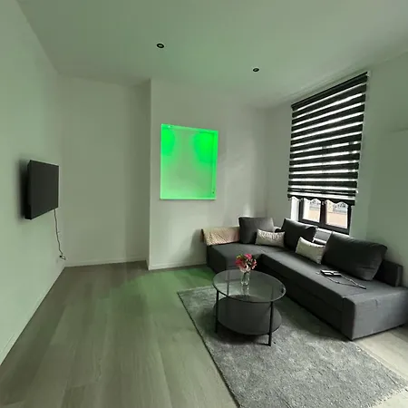 Foursuites * Льеж